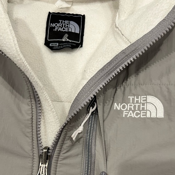 THE NORTH FACE  GRAY & BLACK DENALI FLEECE JACKET - Picture 5 of 14
